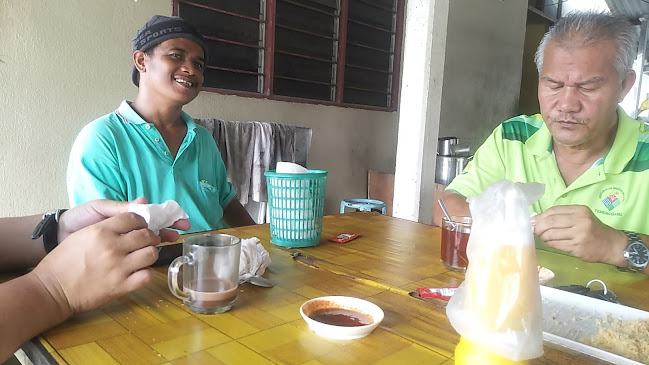 Opinii despre Gerai Pisang Goreng Brahim în Kuala Terengganu - Gastronomi dan perhotelan