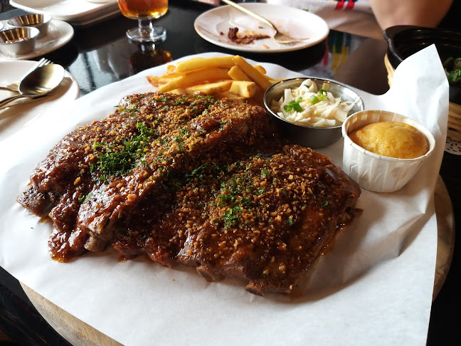 Hungry Bacon - Gastronomi dan perhotelan