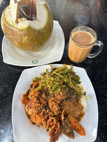 Az One Cafe - Gastronomi dan perhotelan