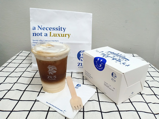 Opinii despre ZUS Coffee - Bandar Baru Teluk Intan, Perak în Teluk Intan - Gastronomi dan perhotelan