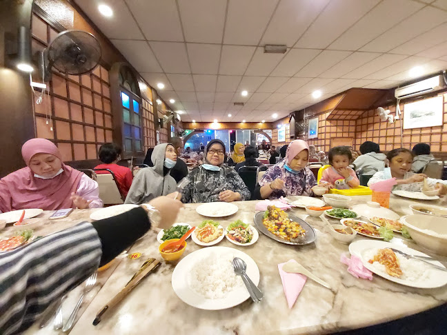 Opinii despre Doll Seafood Tomyam în Seremban - Gastronomi dan perhotelan