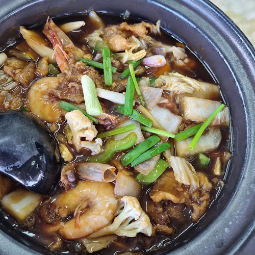 Opinii despre Rasa Sayang Seafood 筷乐小筑 în Kuala Sepetang - Gastronomi dan perhotelan