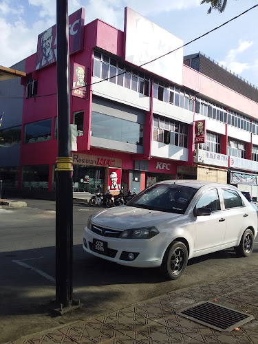 KFC Jerantut - Gastronomi dan perhotelan