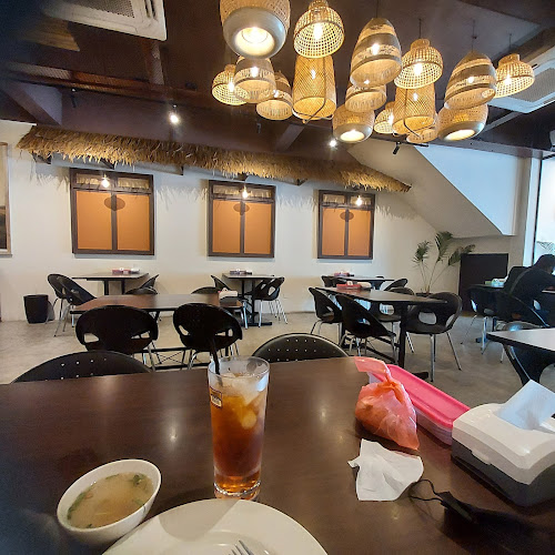 Ayam Penyet Kuala Selangor - Kuala Selangor