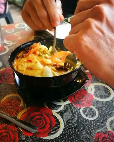 Warung Laksa Nyonya Kak Ani