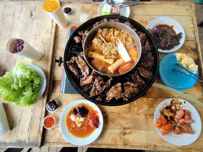 D'Kayangan Steamboat BBQ Buffet