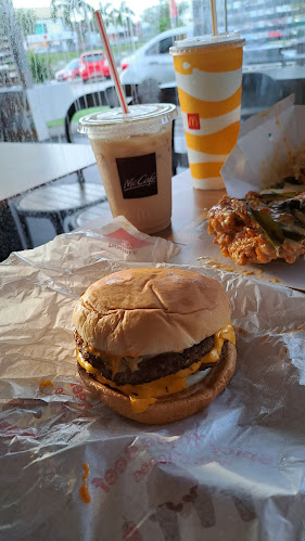 Opinii despre McDonald's Kulim DT în Kulim - Gastronomi dan perhotelan