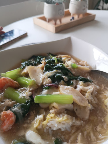 Comentarii opinii despre Antik Cafe