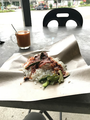 Kedai Makan pagi - Fadhil