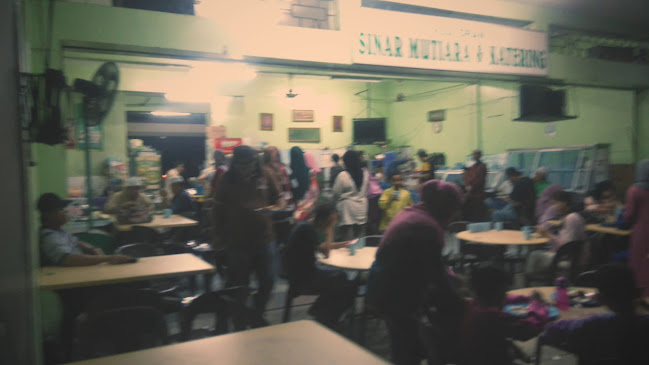 Opinii despre Restoran Sinar Mutiara Dan Katering. în Kota Kinabalu - Gastronomi dan perhotelan