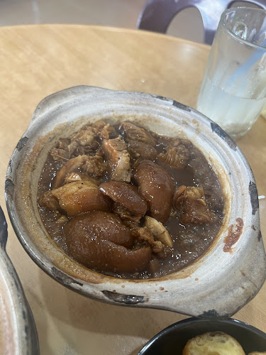 勝記肉骨茶 - Gastronomi dan perhotelan