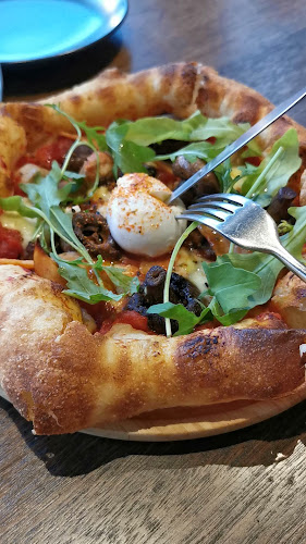 Opinii despre Superfine KL @ Seventeen Mall în Petaling Jaya - Gastronomi dan perhotelan