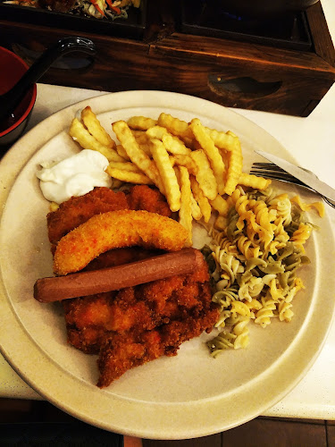 Opinii despre 21st Century Cafe în Kajang - Gastronomi dan perhotelan