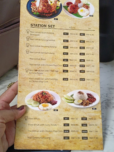 Opinii despre Meals Station @ KL Sentral în Kuala Lumpur - Gastronomi dan perhotelan