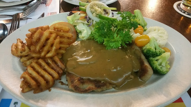 Ingolf's Kneipe German Restaurant And Bar - Tanjung Bungah