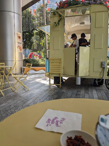 Opinii despre LUMI Cafe în Kuala Lumpur - Gastronomi dan perhotelan