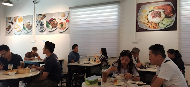 Kopi Kaw Kopitiam Greenhill - Gastronomi dan perhotelan