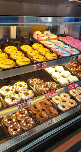 Dunkin' @ Petronas NKVE - Gastronomi dan perhotelan