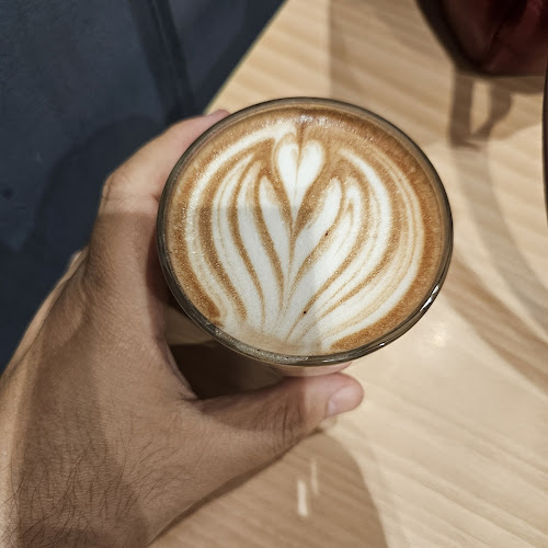 28, Jalan Rugbi 13/30, Seksyen 13, 40150 Shah Alam, Selangor