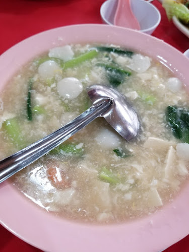 Opinii despre Soga Restaurant (一家海鲜楼） în Sitiawan - Gastronomi dan perhotelan