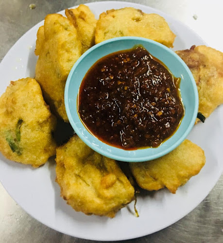 Char Kuey Teow Stadium Paroi (Bongish) - Seremban