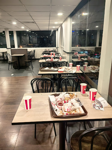 Comentarii opinii despre KFC