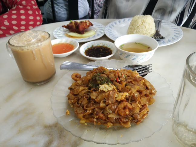 Doli Kuey Teow Goreng - Gastronomi dan perhotelan