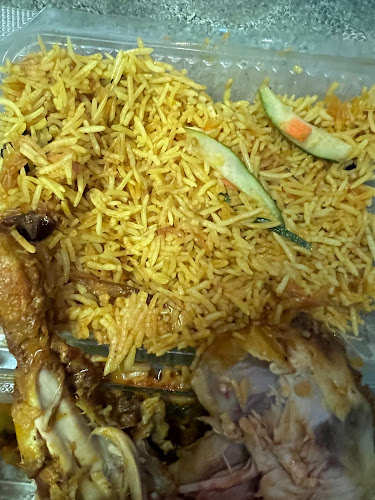 Comentarii opinii despre Al Madina Restaurant (Formely Known as Aliiya Maju Cafe)