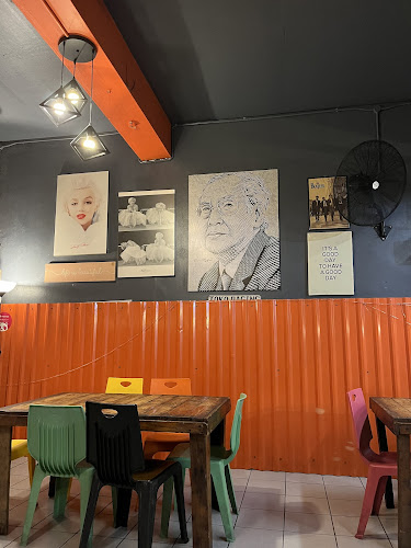 Toko Daging Cafe