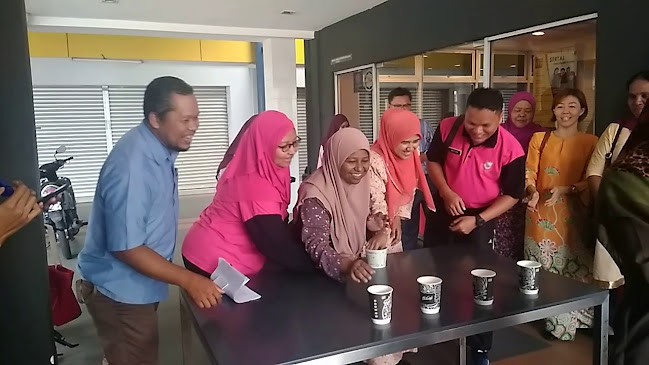 McDonald's Litrak DT - Gastronomi dan perhotelan