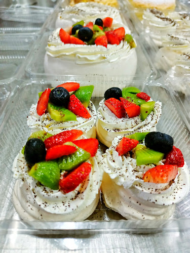 Kedai Kek Salak Tinggi - Gastronomi dan perhotelan