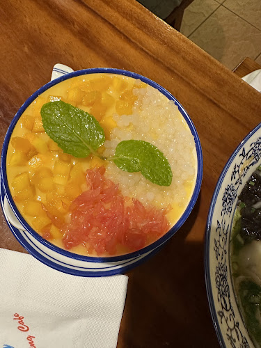 Old Beijing Cafe 老北京 - Gastronomi dan perhotelan