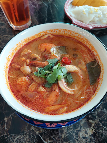 BANGKOK PINTHO CAFE @ Menara PjH waterfront - Putrajaya