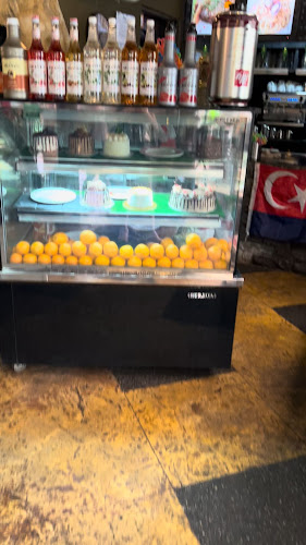 Comentarii opinii despre The Cave Restaurant