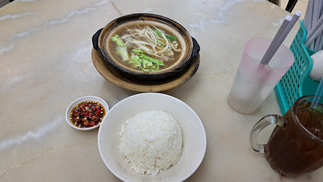 Opinii despre Mang Ting Xiang Food Court în Bintulu - Gastronomi dan perhotelan