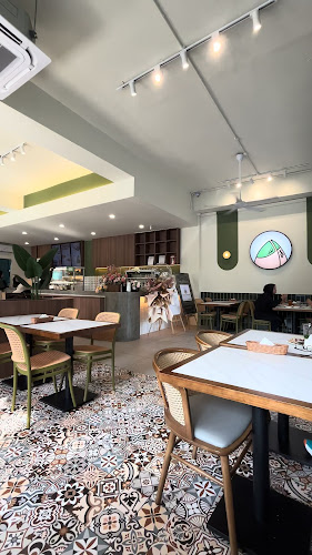 Opinii despre Peanuts Anchovies @ Waterfront Kuching în Kuching - Gastronomi dan perhotelan