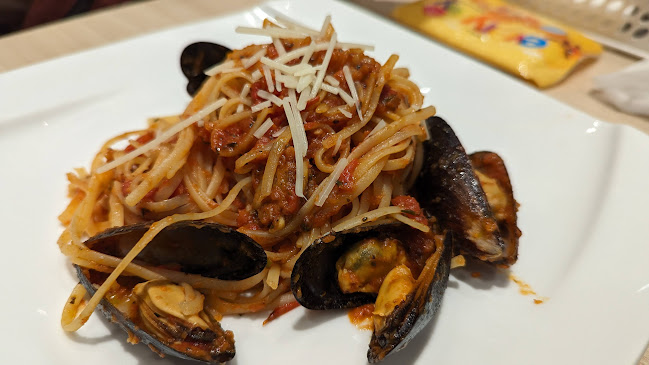 Opinii despre Secret Recipe AEON Bukit Indah în Johor Bahru - Gastronomi dan perhotelan