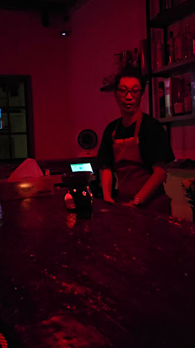 Her Room - Gastronomi dan perhotelan