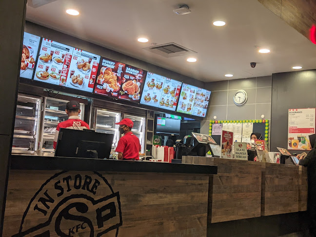 KFC Petron Kg Raja Besut - Gastronomi dan perhotelan