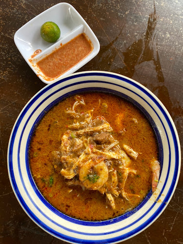 Kampong Nyabor Kopitiam - Gastronomi dan perhotelan