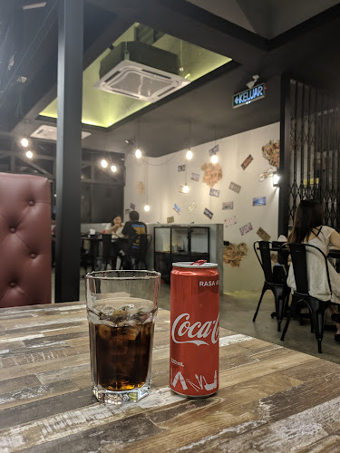 Mean Mince - Gastronomi dan perhotelan