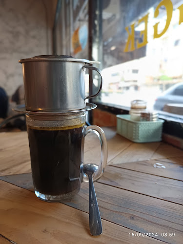 Kopi Tonggek 1987 - Gastronomi dan perhotelan