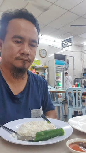 Restoran Home Town Yong Tow Foo (Ampang Point Branch)