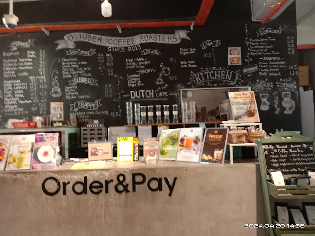 Comentarii opinii despre October Coffee Roasters