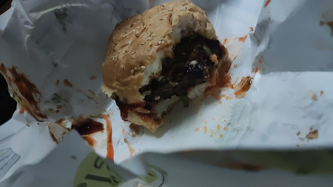 Shafik Burger - Gastronomi dan perhotelan