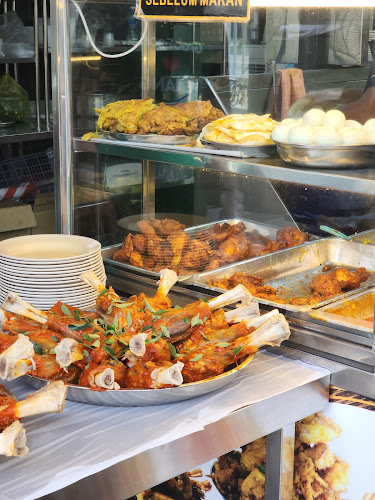 Opinii despre Deen's Maju Nasi Kandar în George Town - Gastronomi dan perhotelan