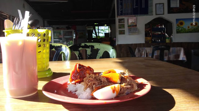 Nasi Lemak Legacy Z - Hutan Melintang