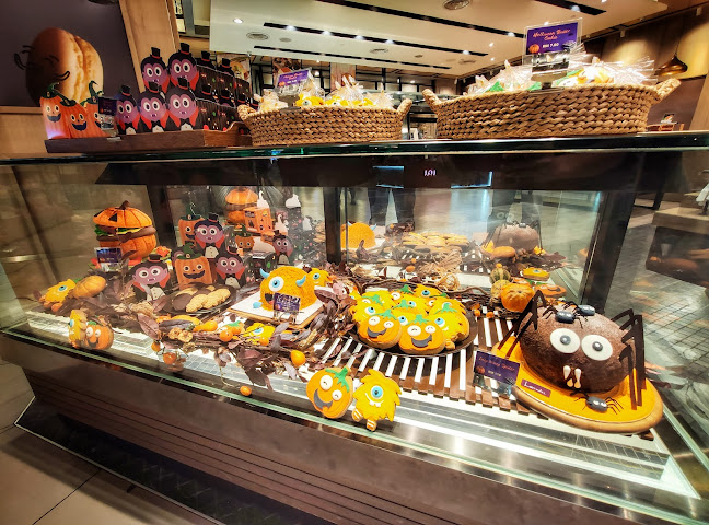 Lavender Bakery @Mid Valley - Gastronomi dan perhotelan