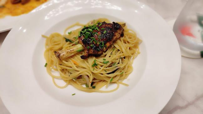 Comentarii opinii despre Deluxcious Spa & Restaurant