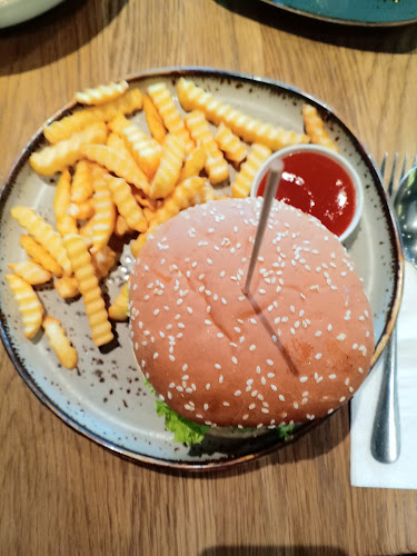 1-G, D'bayu Commercial Centre, Jalan Serambi U8/21, Bukit Jelutong, 40150 Shah Alam, Selangor